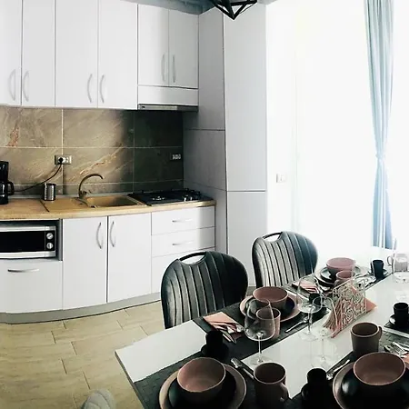 Apartament Bavaro - Alezzi Beach 아파트 Năvodari